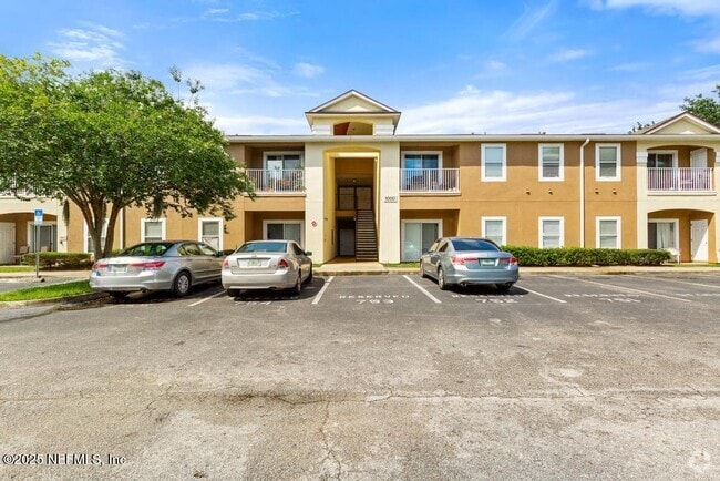 Building Photo - 7920 Merrill Rd Unit 1012 Rental