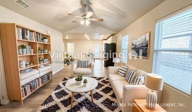 Building Photo - 7708 Elm Ave