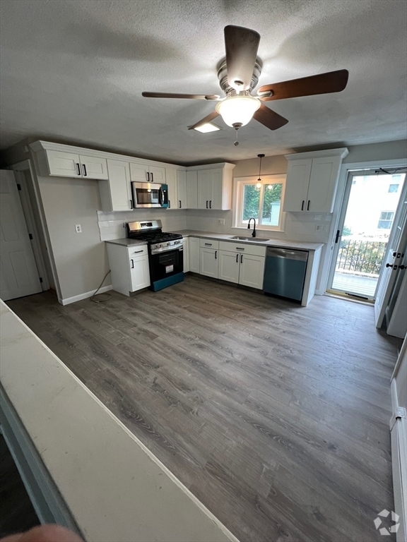 Building Photo - 103 E Foster St Unit 2 Rental