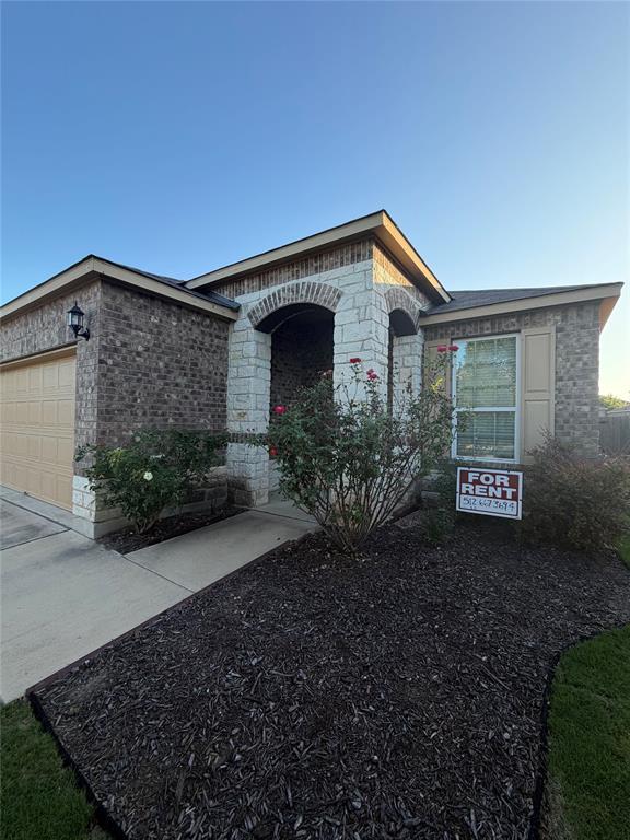 Photo - 352 Martha Dr