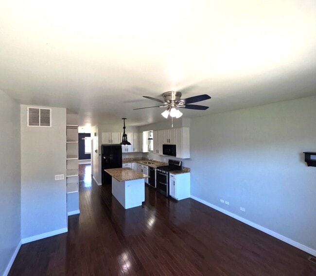Photo - 3629 S Indiana Ave