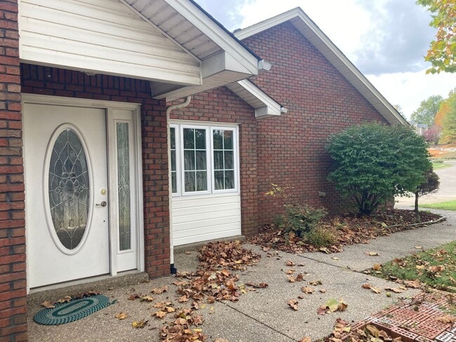 Photo - LOCATION LOCATION Location!  Close to Baptist Health Hospital, Shopping, & More