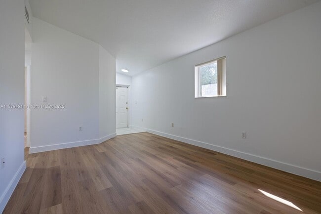 Photo - 990 NE 33rd Terrace Unit 201