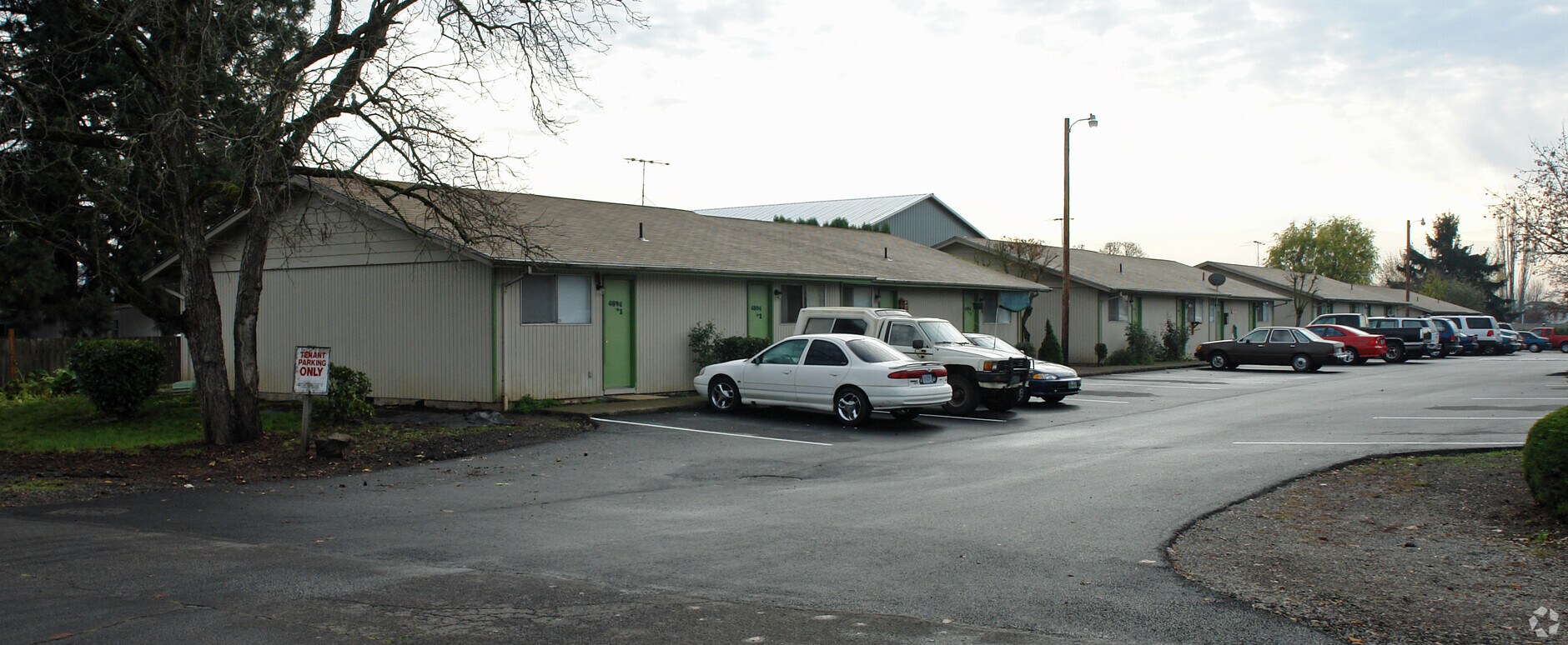 Photo - Middle Grove Apartments