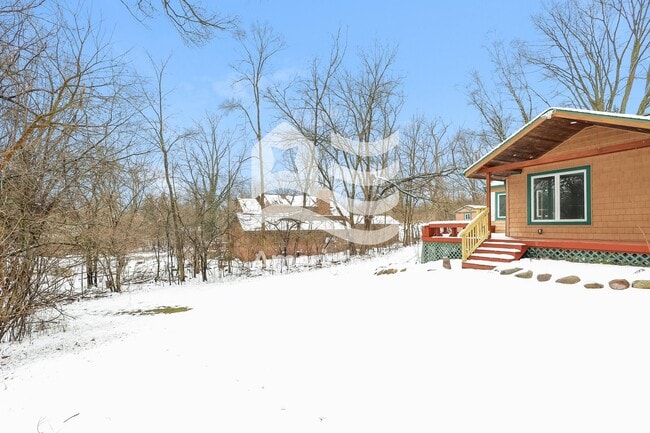 Photo - 28407 Patricia St