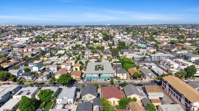 Photo - 1050 Gaviota Avenue