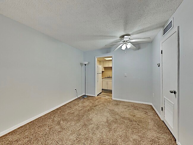 Photo - 2517 Caper Ln Unidad Apt 207