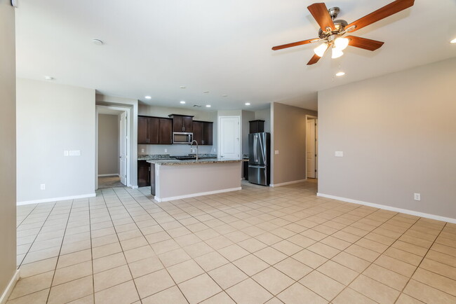 Photo - 11022 W Marguerite Ave