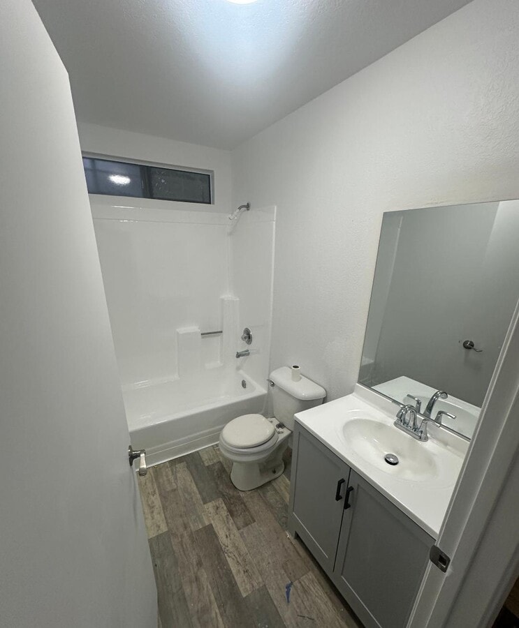 Photo - 1346 257th St Unidad #2