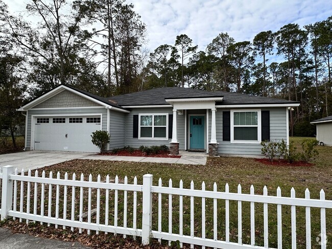 Building Photo - Four Bedroom Home on Belfort Rd.