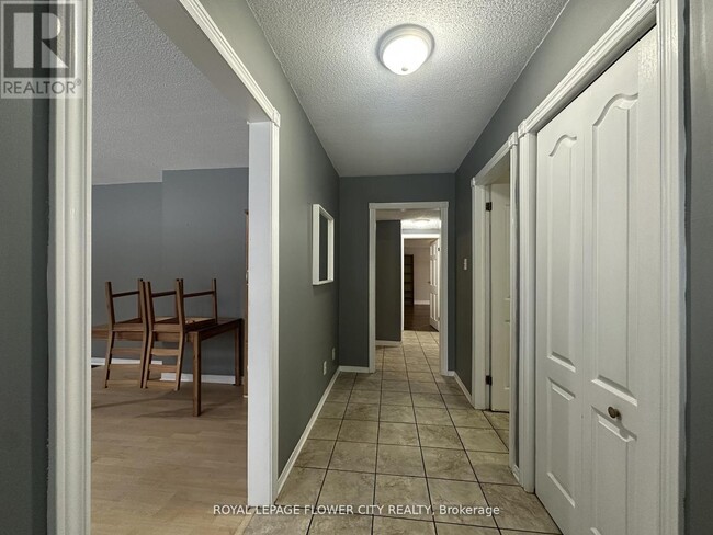 Photo - 9406 Side Rd 5