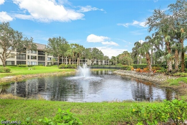 Building Photo - 5954 Pelican Bay Blvd Unit 222