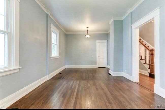 Photo - 111 Overbrook Rd