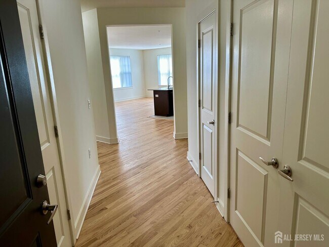 Photo - 101 Roosevelt Ave Unidad 311