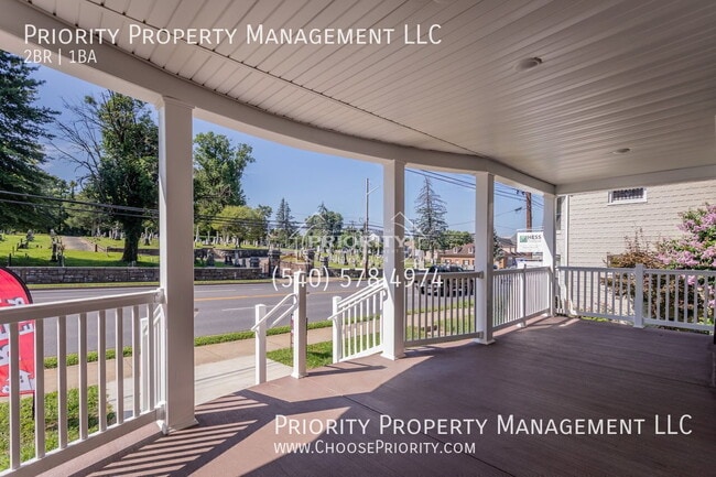 398 E Market St Unit A