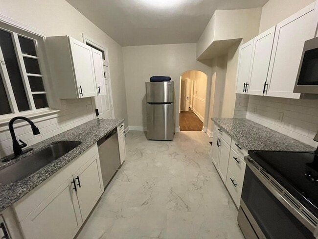 Photo - 287 E Woodrow Ave Unit 289