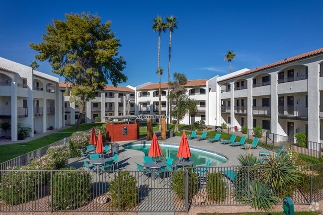 Piscina al aire libre - Tides on 51st