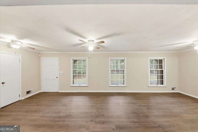 Photo - 8435 E Campbellton St