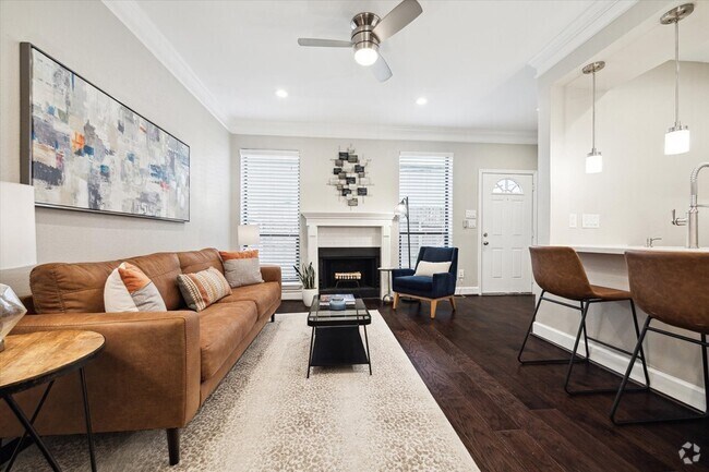 Building Photo - 1201 McDuffie St Unit 169 Rental