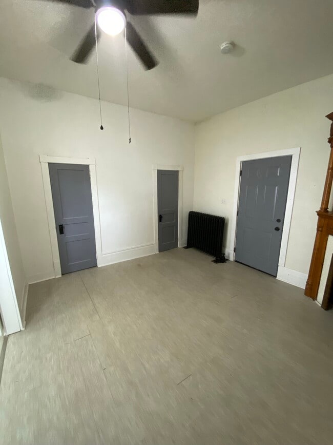 Photo - 1941 Madison St Unidad D