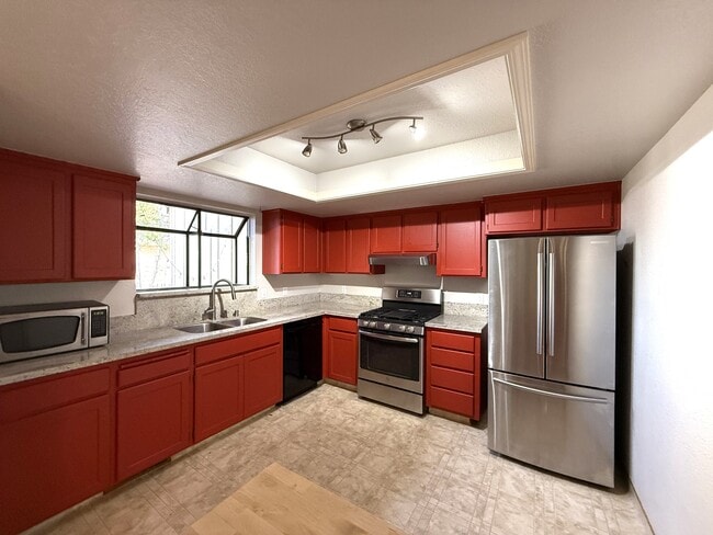 Photo - 21 Alameda Park Cir