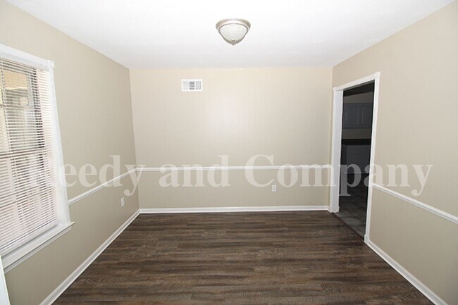 Photo - 3235 Fox Chase Dr