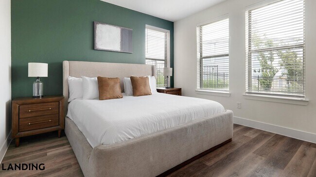 Photo - 6525 Ed Bluestein Blvd Unidad 14102