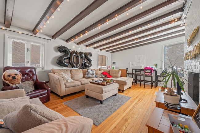 Photo - 5 Cobblestone Rd