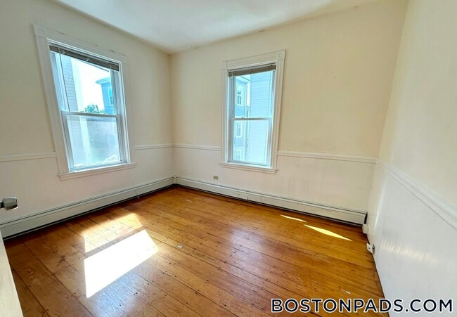 1 Folsom Ave Unit 2