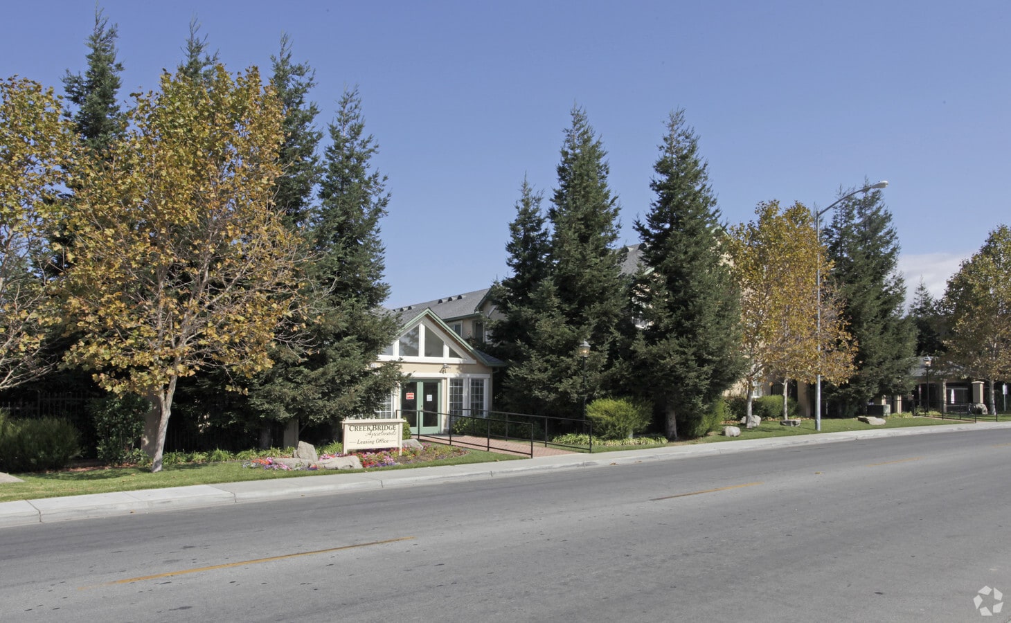 Photo - Creek Bridge Apartment
