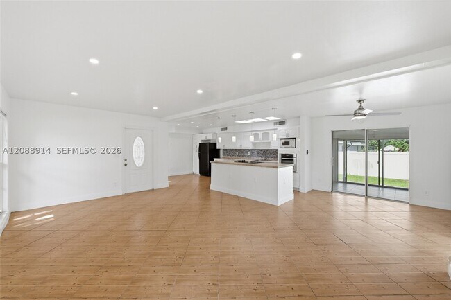 Photo - 6316 NW 74th Ave