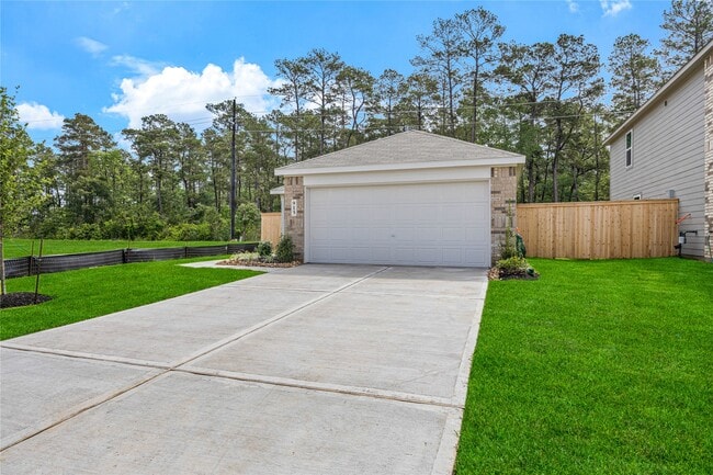 Photo - 915 Songbird Ln