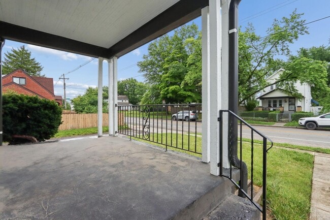 Photo - 1470 E Weber Rd