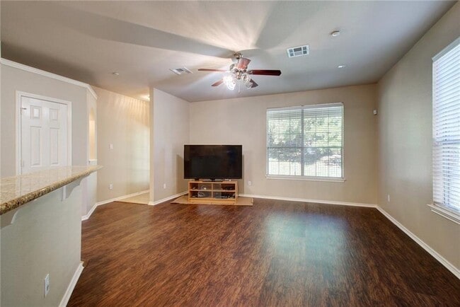 Photo - 1310 W Parmer Ln Unit 24B