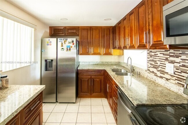 Building Photo - 8045 SW 107th Ave Unit 124 Rental