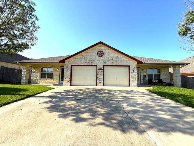 Building Photo - 1306 Powder River Dr Rental
