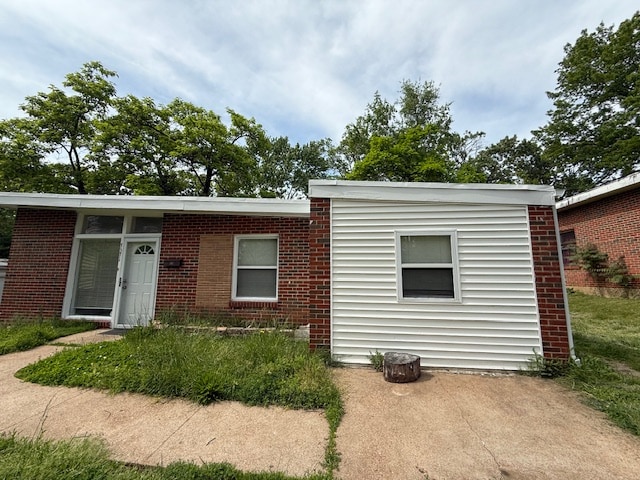 Building Photo - 7371 Wayne Ave Rental