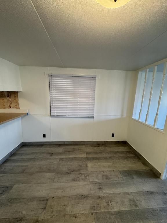 Photo - 1660-1H-5 5th St