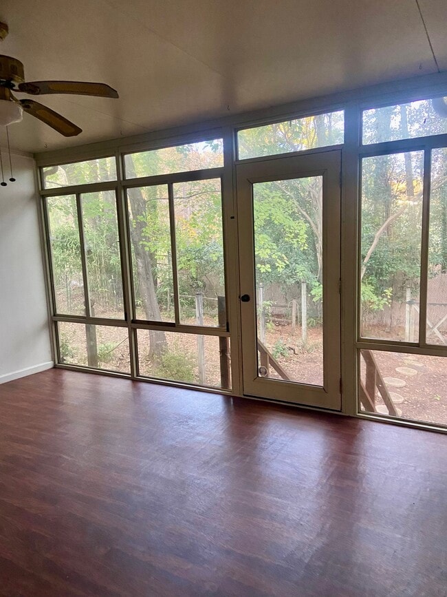 Photo - 205 Old Rocky Ridge Ln