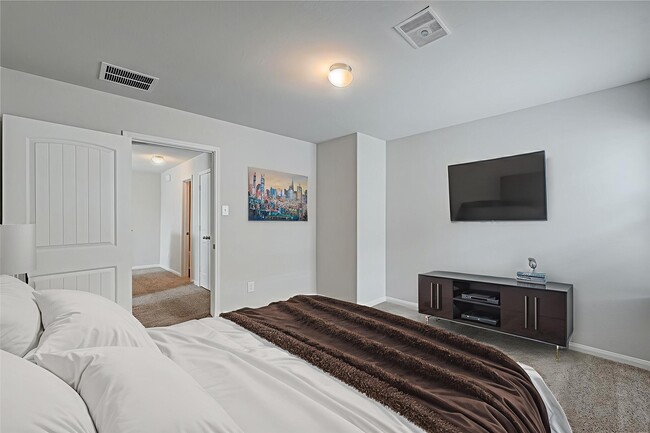 Photo - 22015 Sovereign Hts Ln.