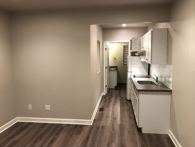 Photo - 201 5th Ave Unit 1