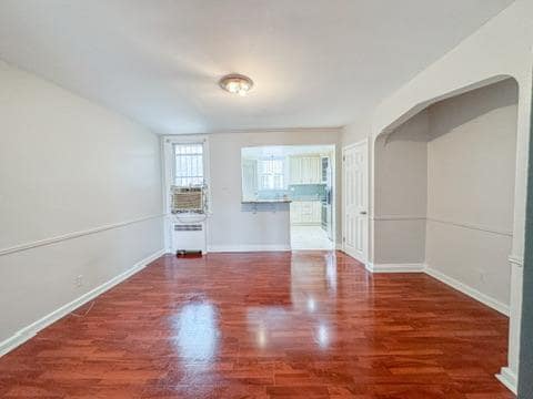 Photo - 4246 Castor Ave