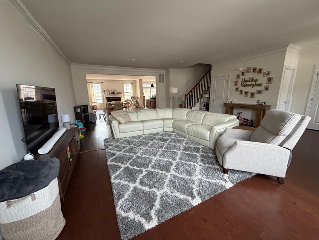 Photo - 18 Peacock Wy