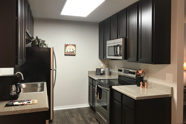 Photo - Briarwood Apartments