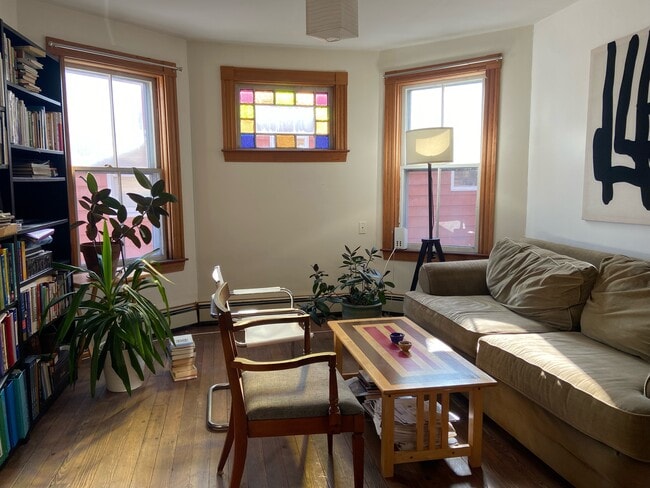 Photo - 28 Speridakis Ter Unit 3