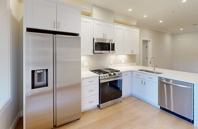 Photo - 165 Allston St Unidad 5 Rental