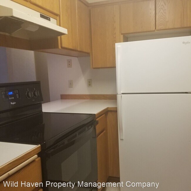 Photo - 2 br, 1 bath House - 1592 SW Wright St