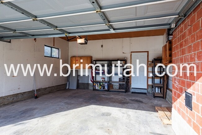 Photo - 1737 E Lahar Dr