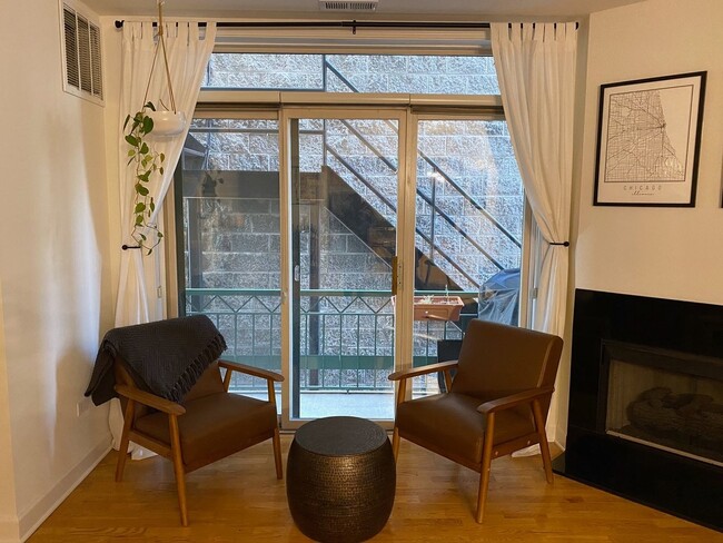 Photo - 680 N Green St Condo Unit 206