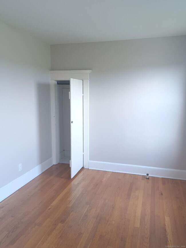 Photo - 37 Fairfield St Apartment Unit 3rd Floor